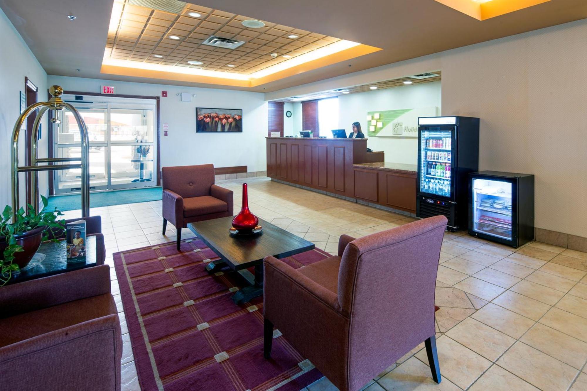 Holiday Inn Hinton By Ihg Exterior photo
