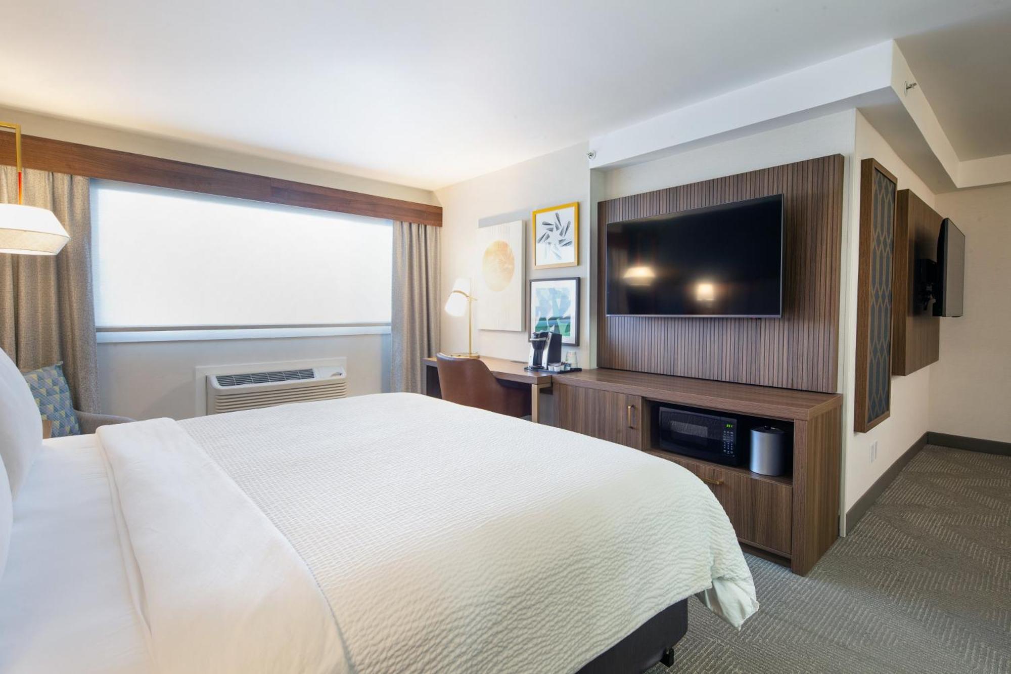 Holiday Inn Hinton By Ihg Exterior photo
